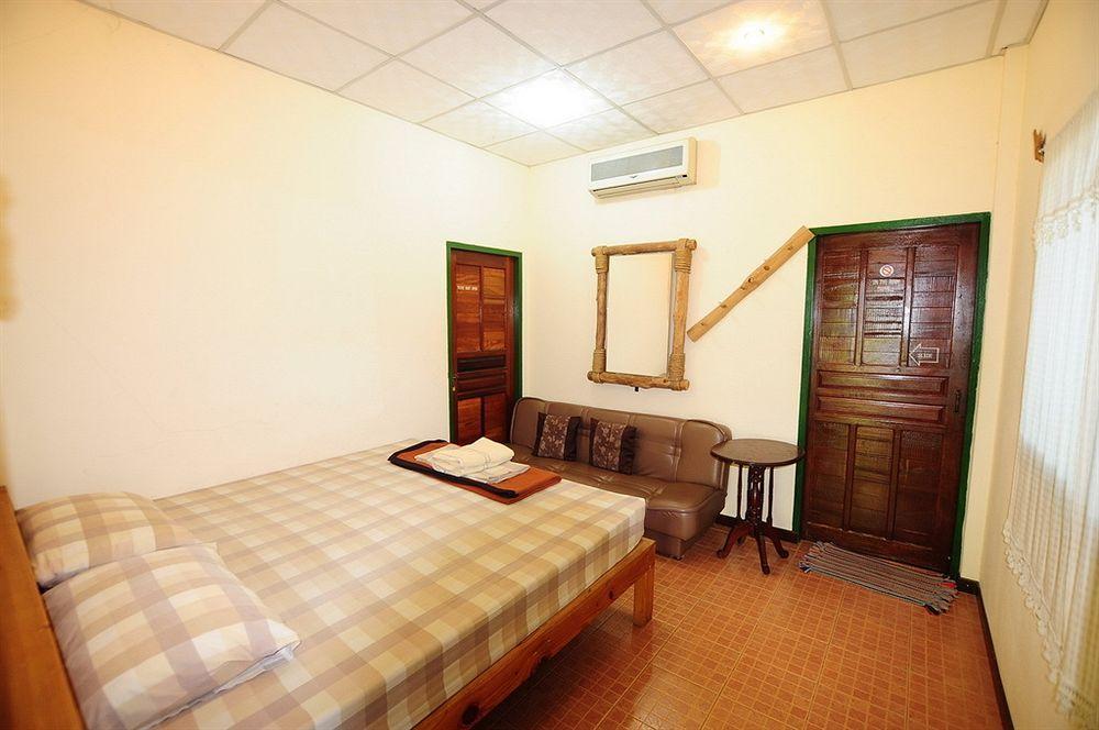 Sukhothai Guest House Екстер'єр фото