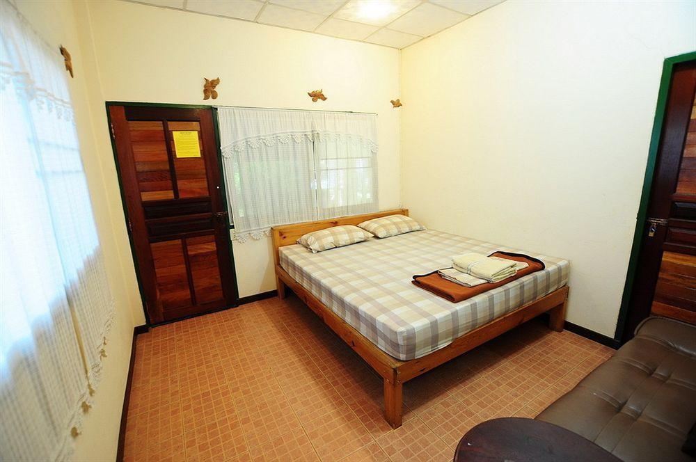 Sukhothai Guest House Екстер'єр фото