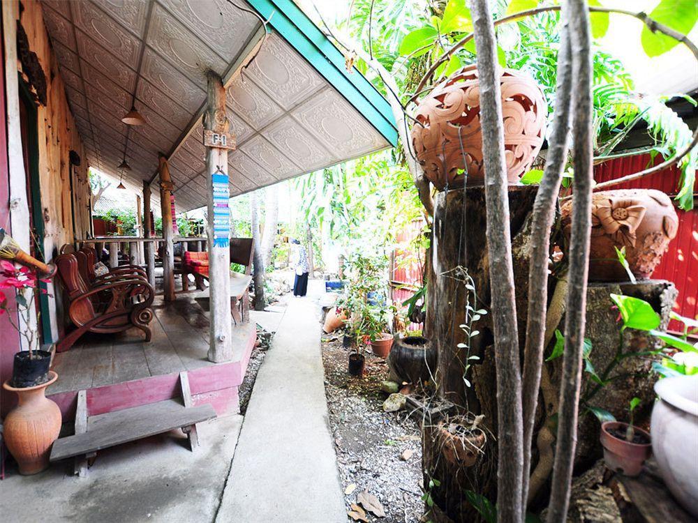 Sukhothai Guest House Екстер'єр фото