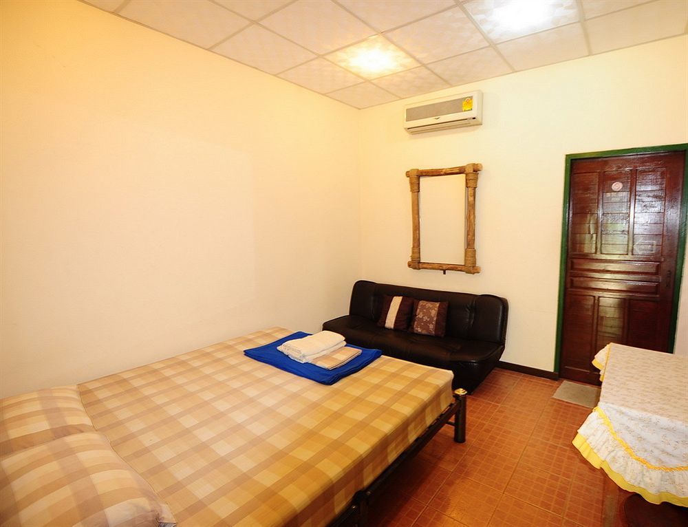 Sukhothai Guest House Екстер'єр фото